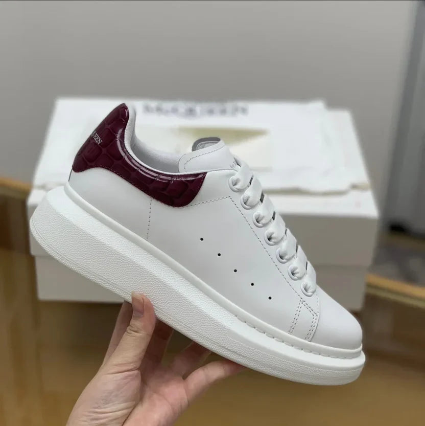ALEXANDER MCQUEEN