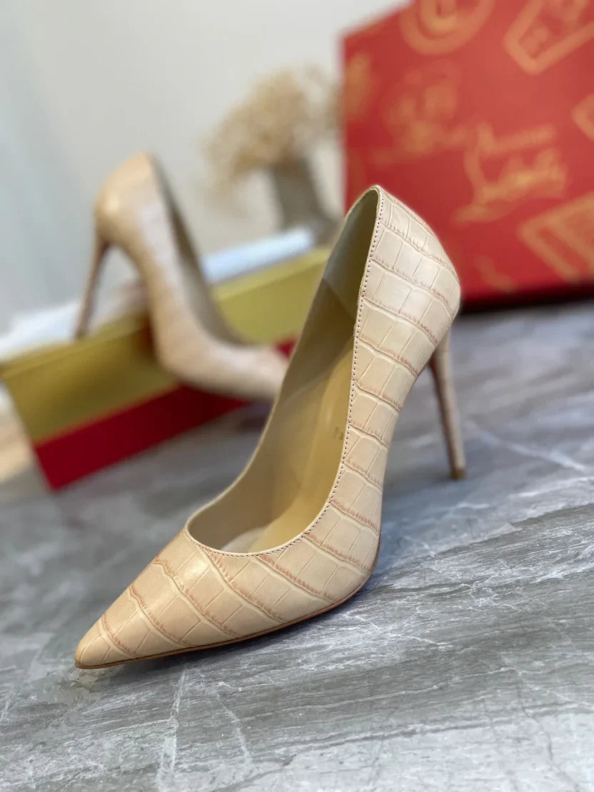 LOUBOUTIN TACCHI